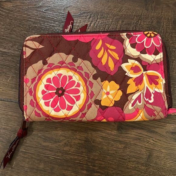 Vera Bradley Wide Wristlet - Picture 2 of 6